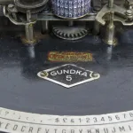 Lote: 118 - Lote: 118 - Máquina de escribir