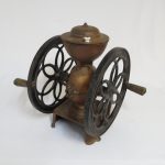 Lote: 112 - Lote: 112 - Molino de café