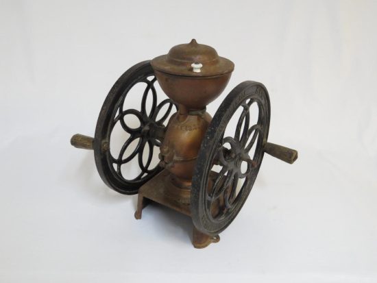 Lote: 112 - Lote: 112 - Molino de café