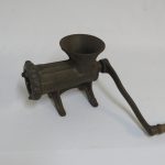 Lote: 113 - Lote: 113 - Maquina de picar