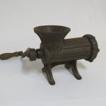 Lote: 113 - Lote: 113 - Maquina de picar